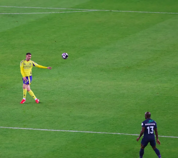 ̳һҹ3-0 Cһ24 ´ֻ3-0