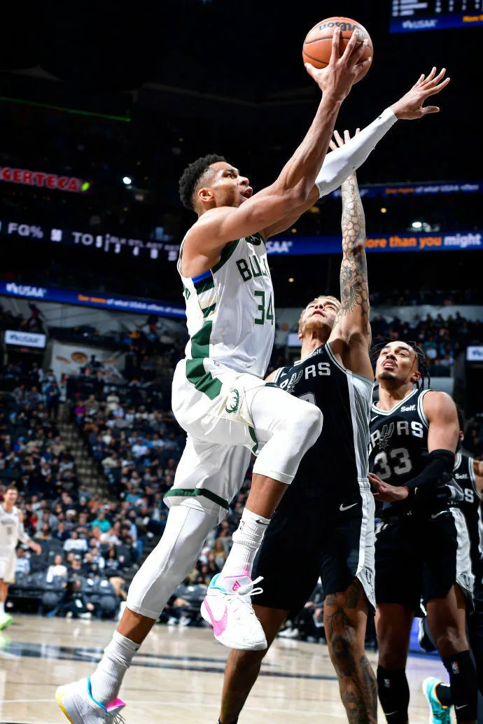 4ϧܣNBAմ䣡İ㷭ȫĸ44+14