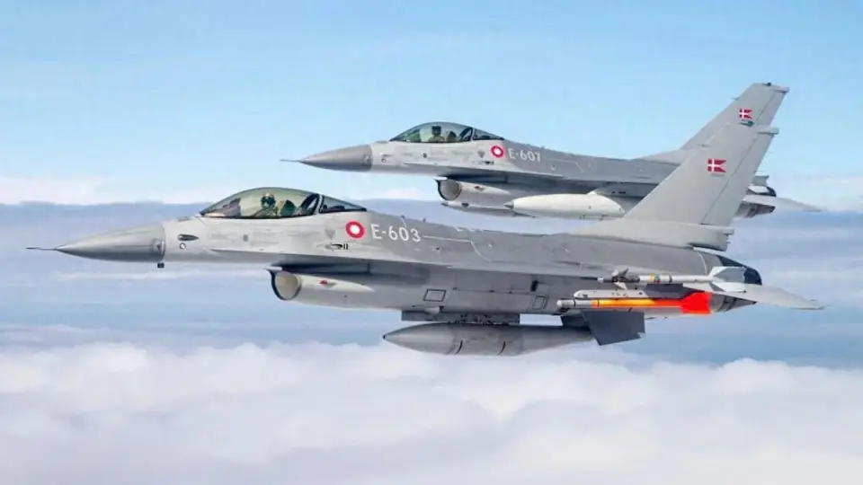 6.5Ԫ̭F-16°͢