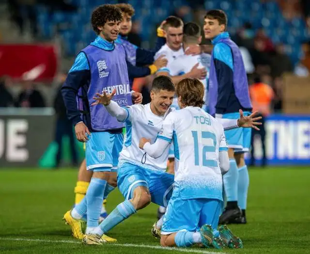 3-1ת絹1ף38 д5ʷ