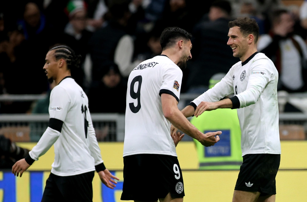 ŷ¹ͳ2-1ת 4ǿռȻ ʴͷ鳾ɱ