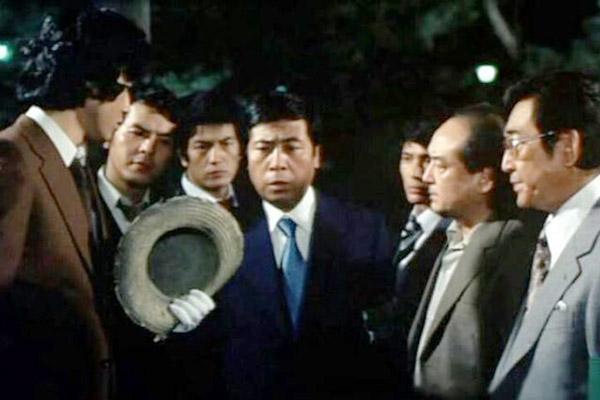 ñ衷