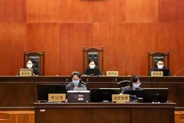 触网低龄化，法律如何保护“少年的你”？ | 京法巡回讲堂（33）