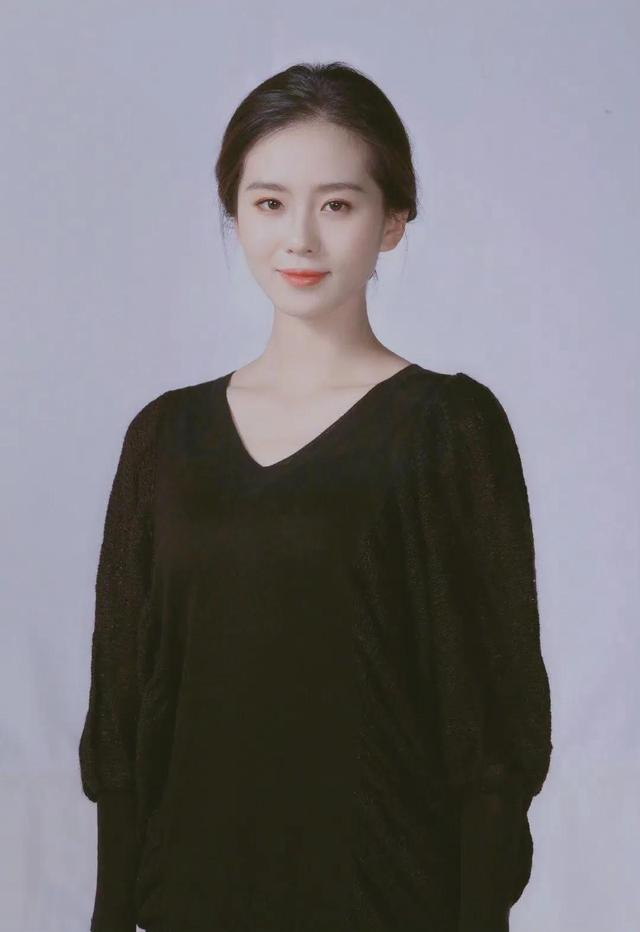 Ů 