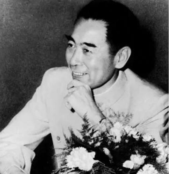 1949֪꣬ǮܶǸֲ6000Ԫ